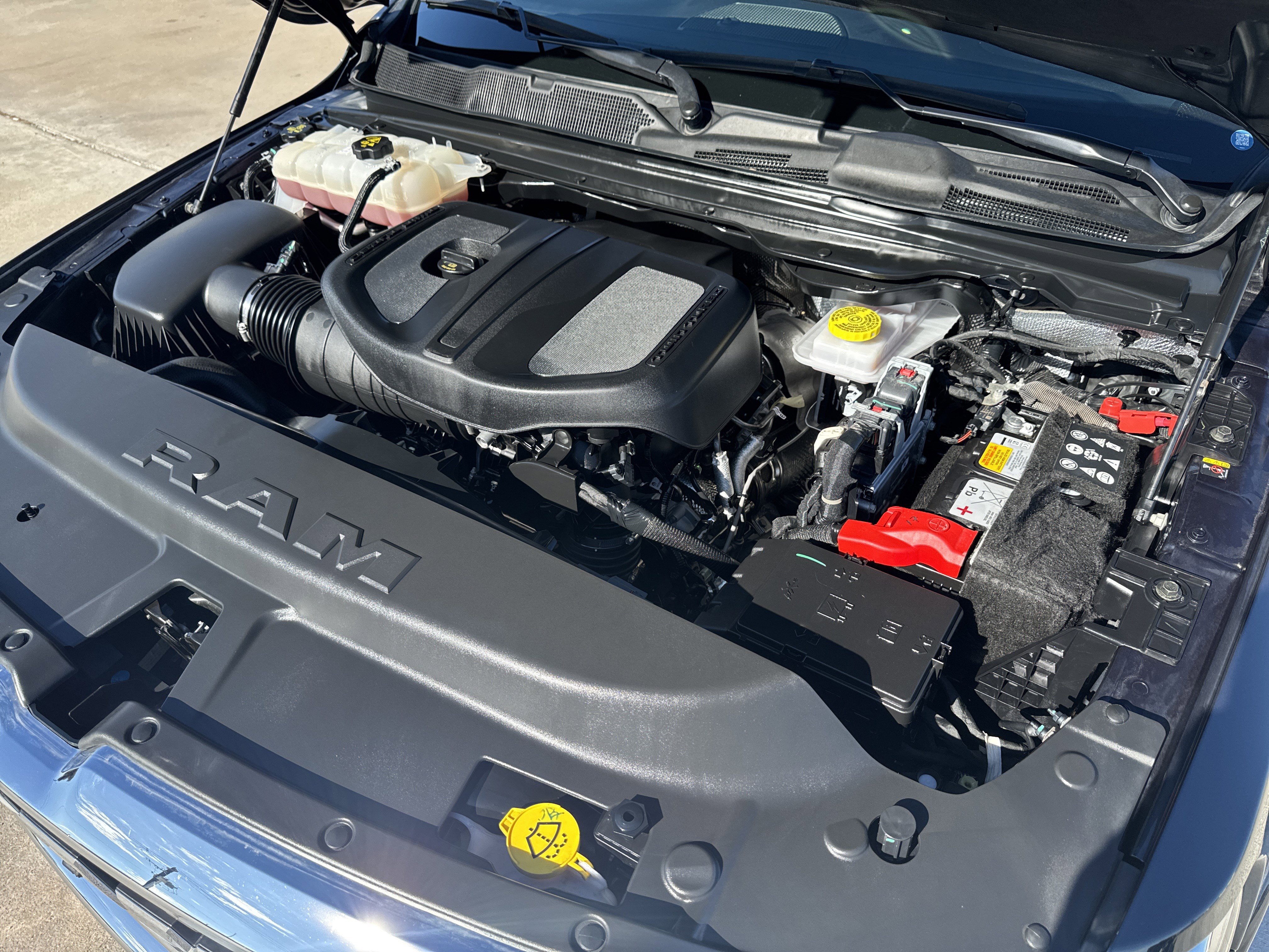 Used 2025 RAM 1500 Big Horn image 33