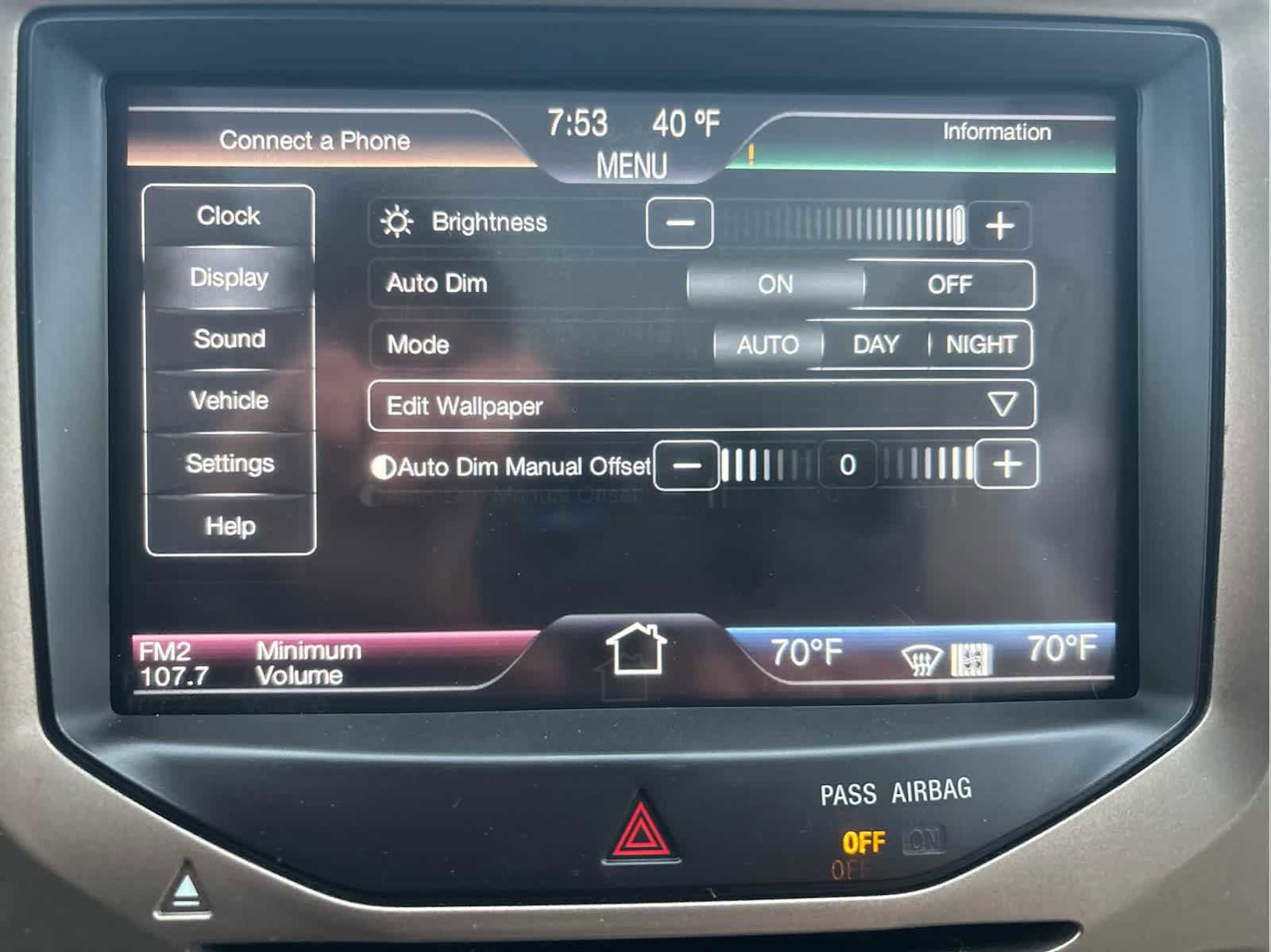 Used 2011 Lincoln MKX AWD w/ 101A Rapid Spec Order Code image 26