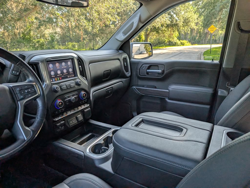 Used 2022 Chevrolet Silverado 1500 LTZ AWD/4WD image 18