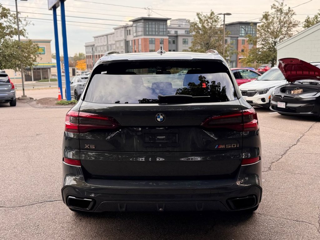 Used 2022 BMW X5 M50i w/ Executive Package AWD/4WD image 5