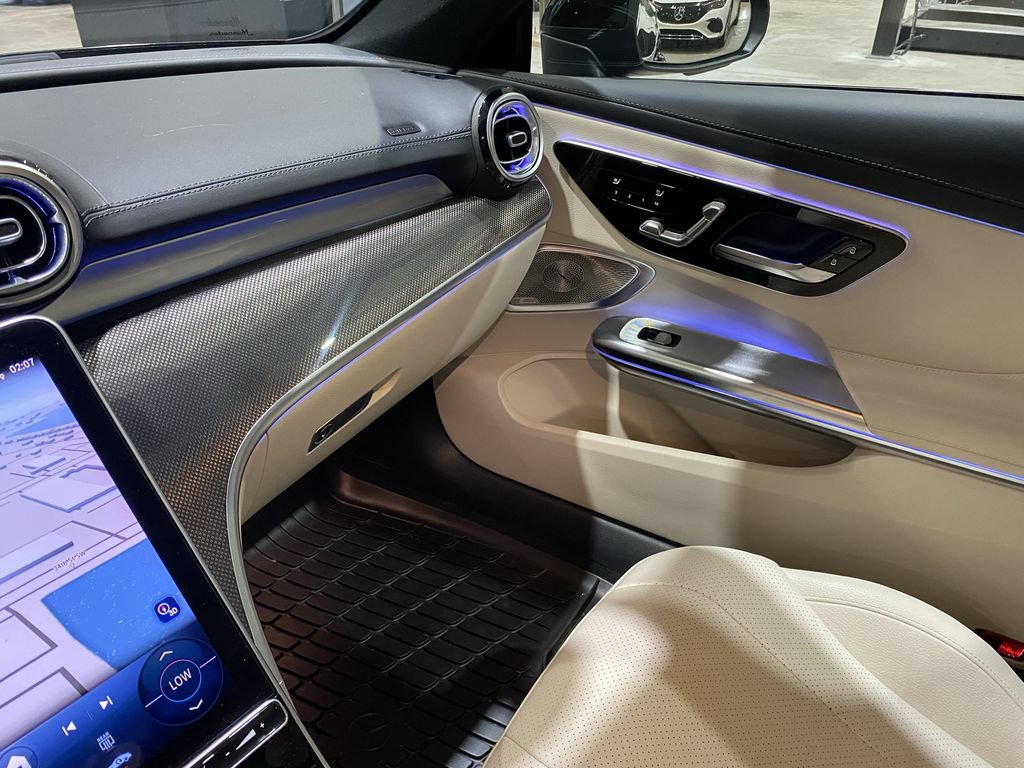 Certified 2024 Mercedes-Benz CLE 300 4MATIC Coupe image 4