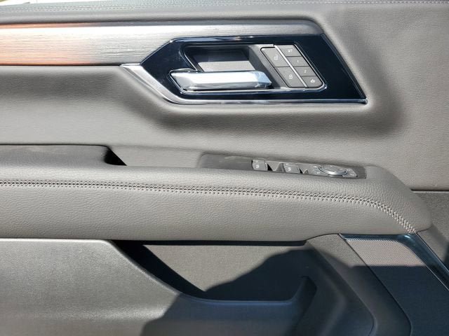 New 2026 GMC Yukon Denali RWD image 17