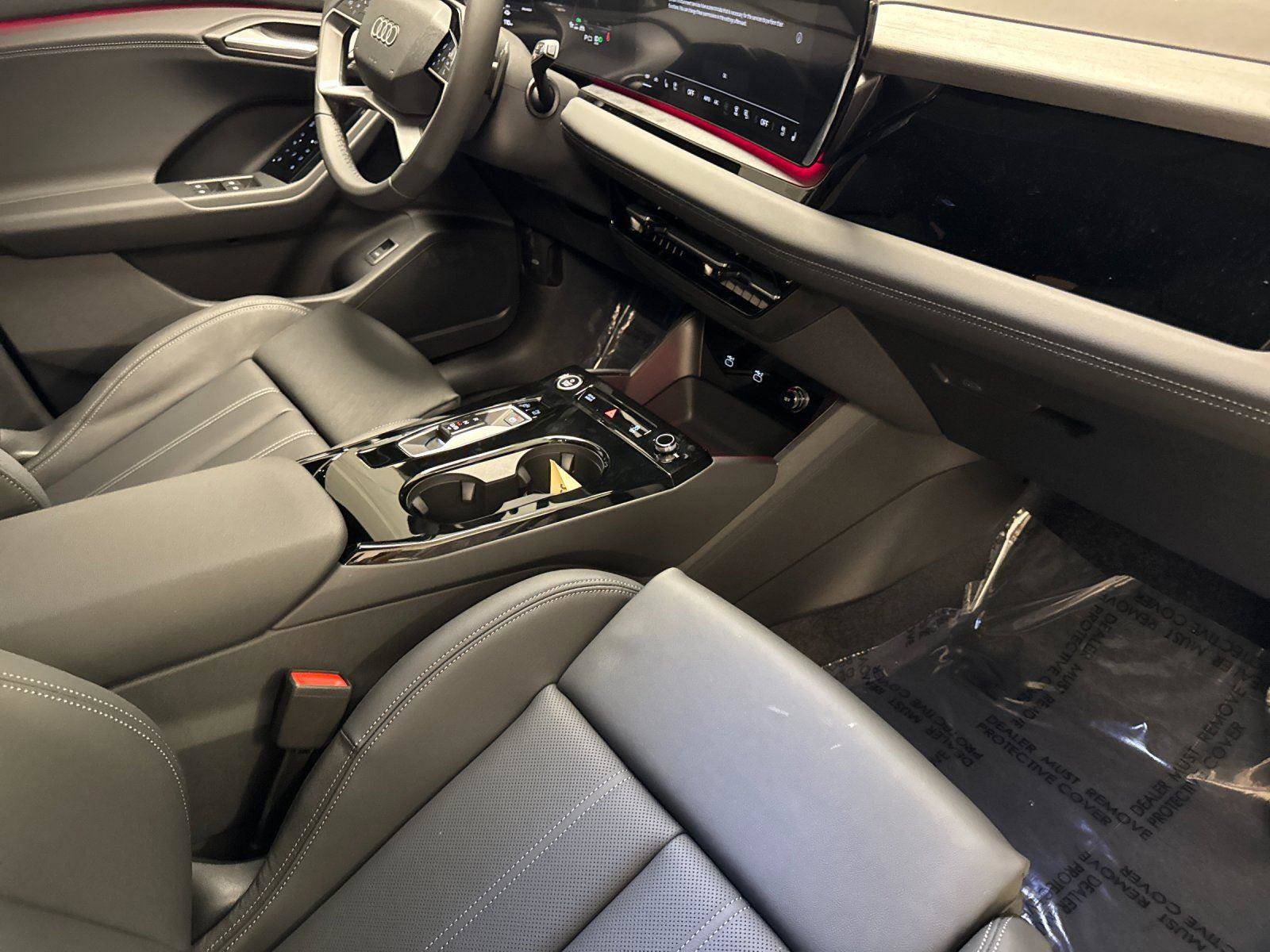 New 2025 Audi Q6 e-tron Premium Plus image 15