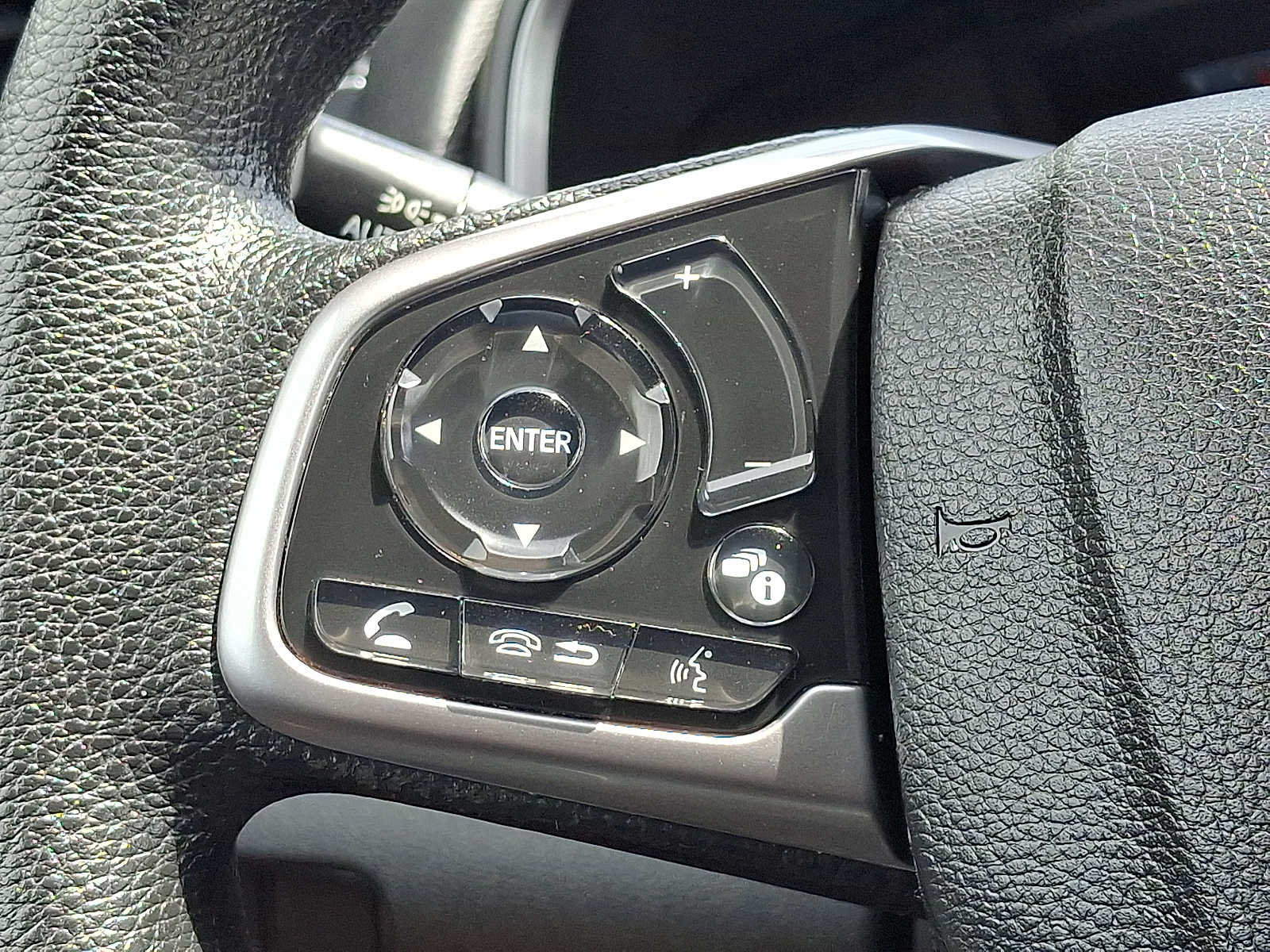 Used 2020 Honda CR-V EX image 20