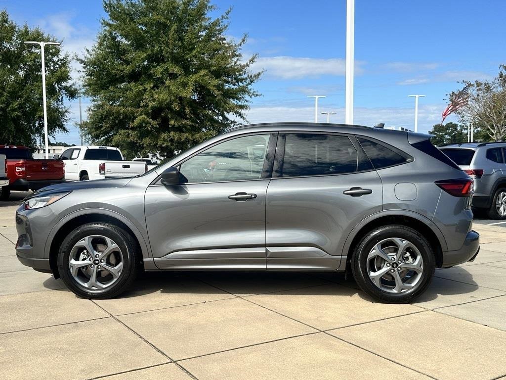 Used 2024 Ford Escape ST-Line image 28