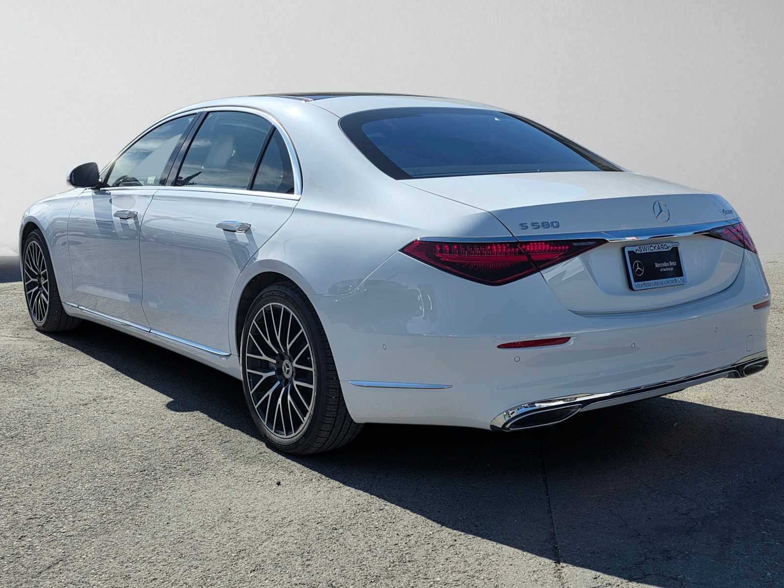 Used 2026 Mercedes-Benz S 580 4MATIC Sedan image 5