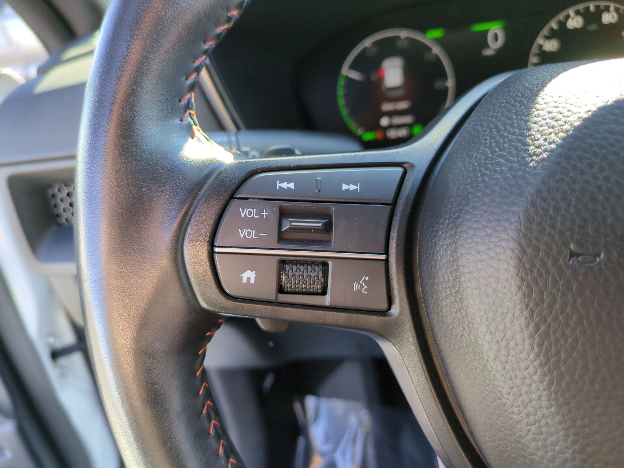 Used 2025 Honda CR-V Sport-L image 18