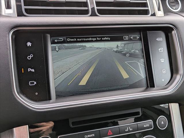 Used 2016 Land Rover Range Rover HSE image 15