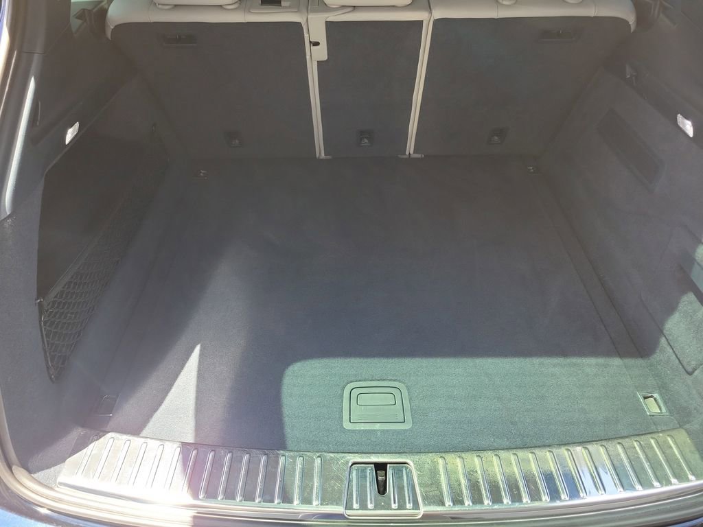 Certified 2022 Porsche Cayenne image 17