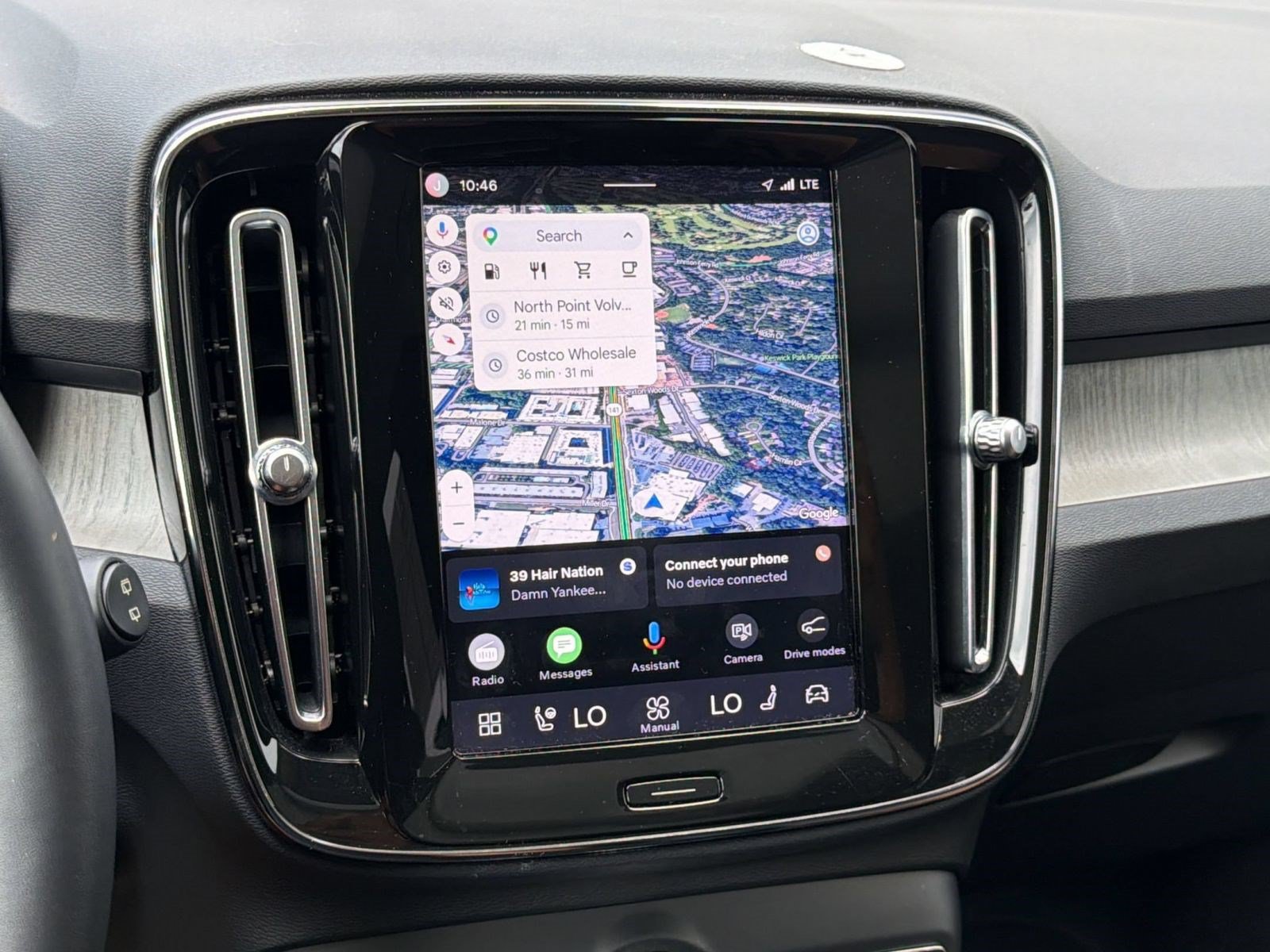 Certified 2023 Volvo XC40 B4 Plus w/ Protection Package Premier FWD image 21