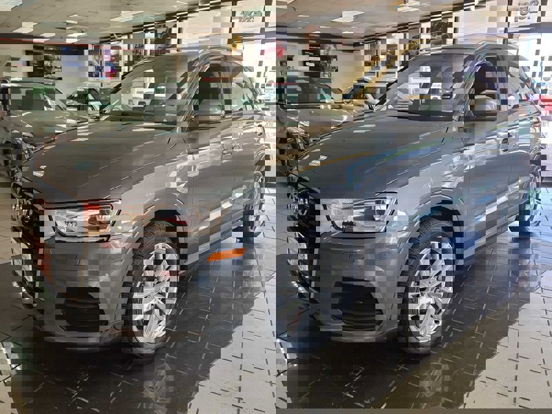 Used 2017 Audi Q3 2.0T Premium image 1