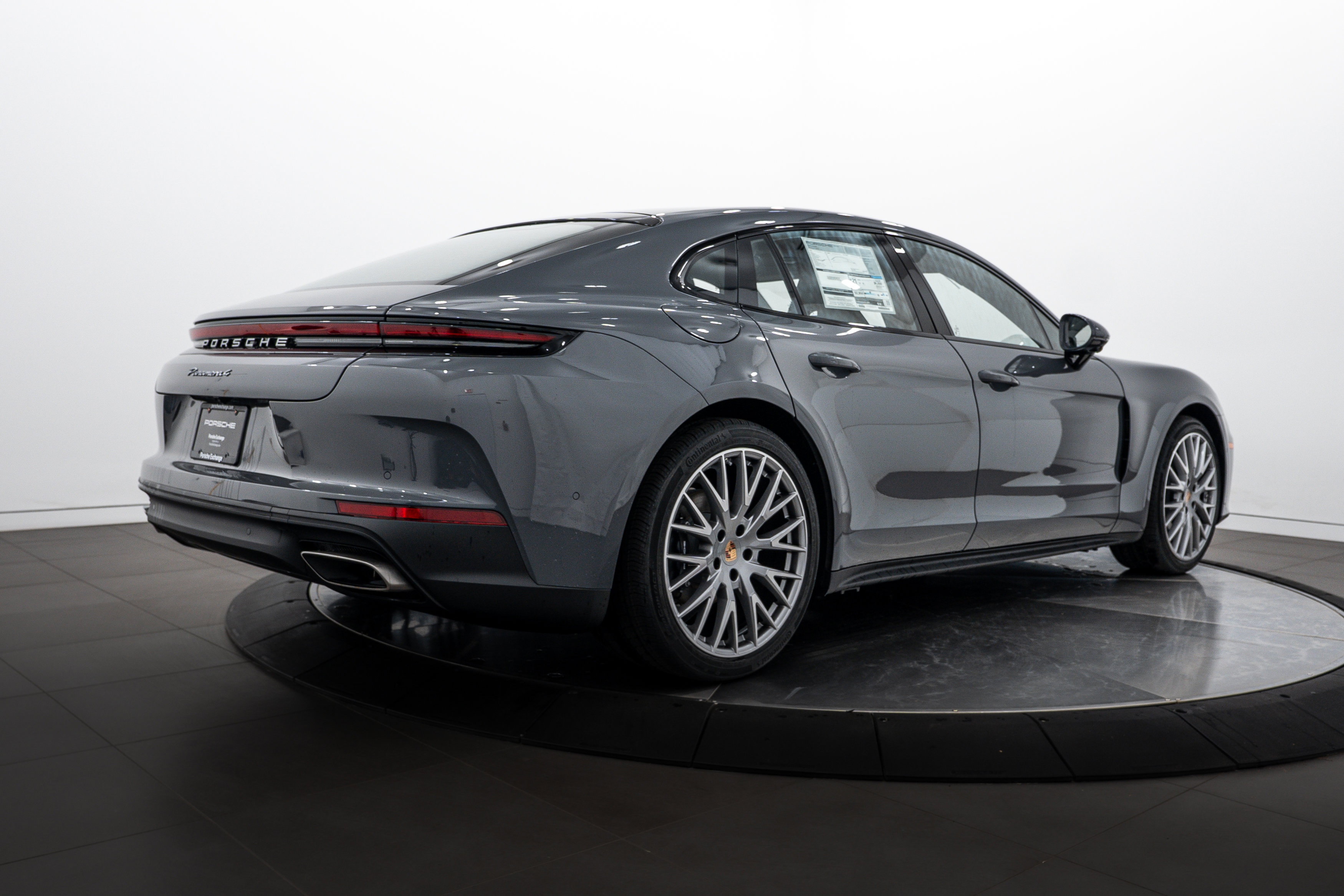 New 2026 Porsche Panamera 4 image 7