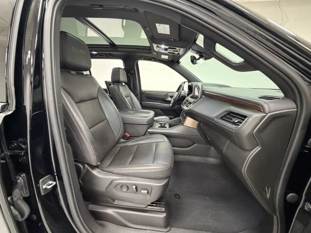 Certified 2022 Chevrolet Tahoe High Country AWD/4WD image 28