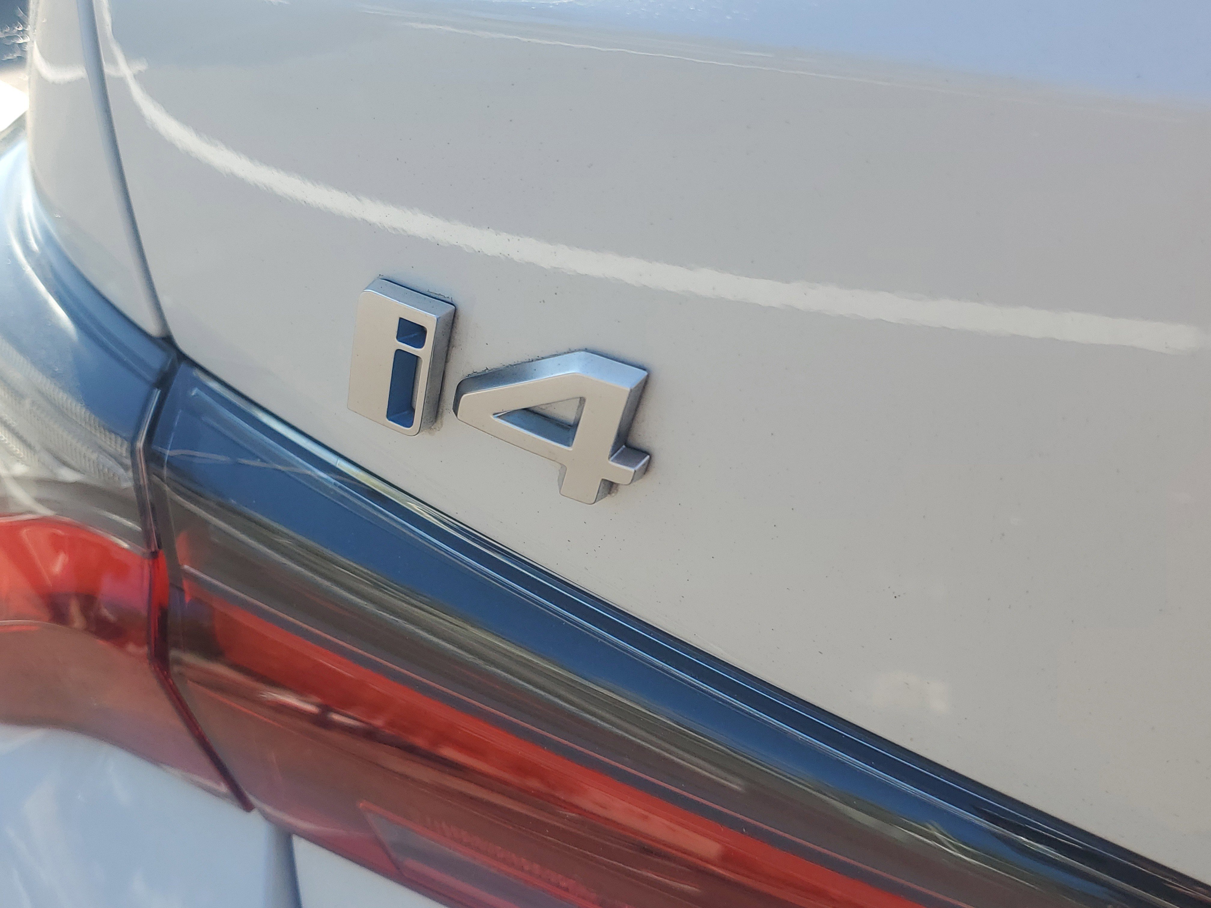 Used 2024 BMW i4 eDrive35 w/ Convenience Package image 7