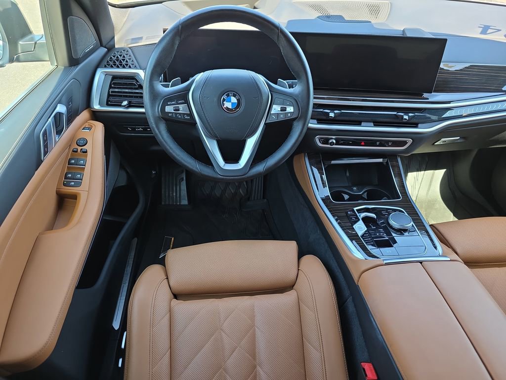 Used 2024 BMW X5 sDrive40i w/ Premium Package image 12
