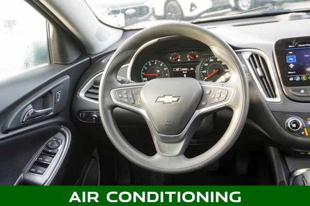 Used 2022 Chevrolet Malibu LT image 10