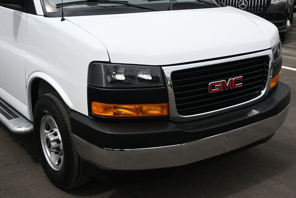 Used 2024 GMC Savana 2500 w/ Driver Convenience Package image 29