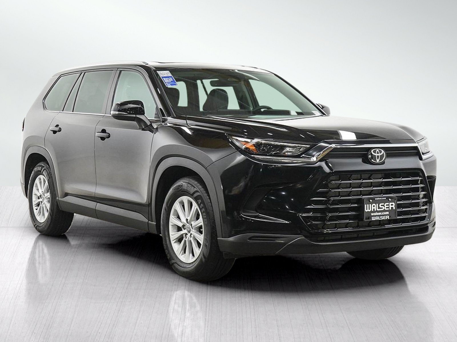 Used 2025 Toyota Grand Highlander AWD image 7