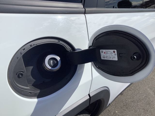 Used 2021 Jeep Cherokee Latitude image 30