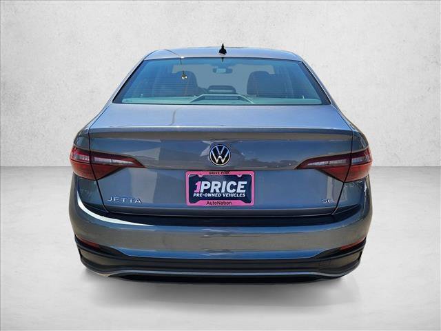 Used 2024 Volkswagen Jetta SE FWD image 7