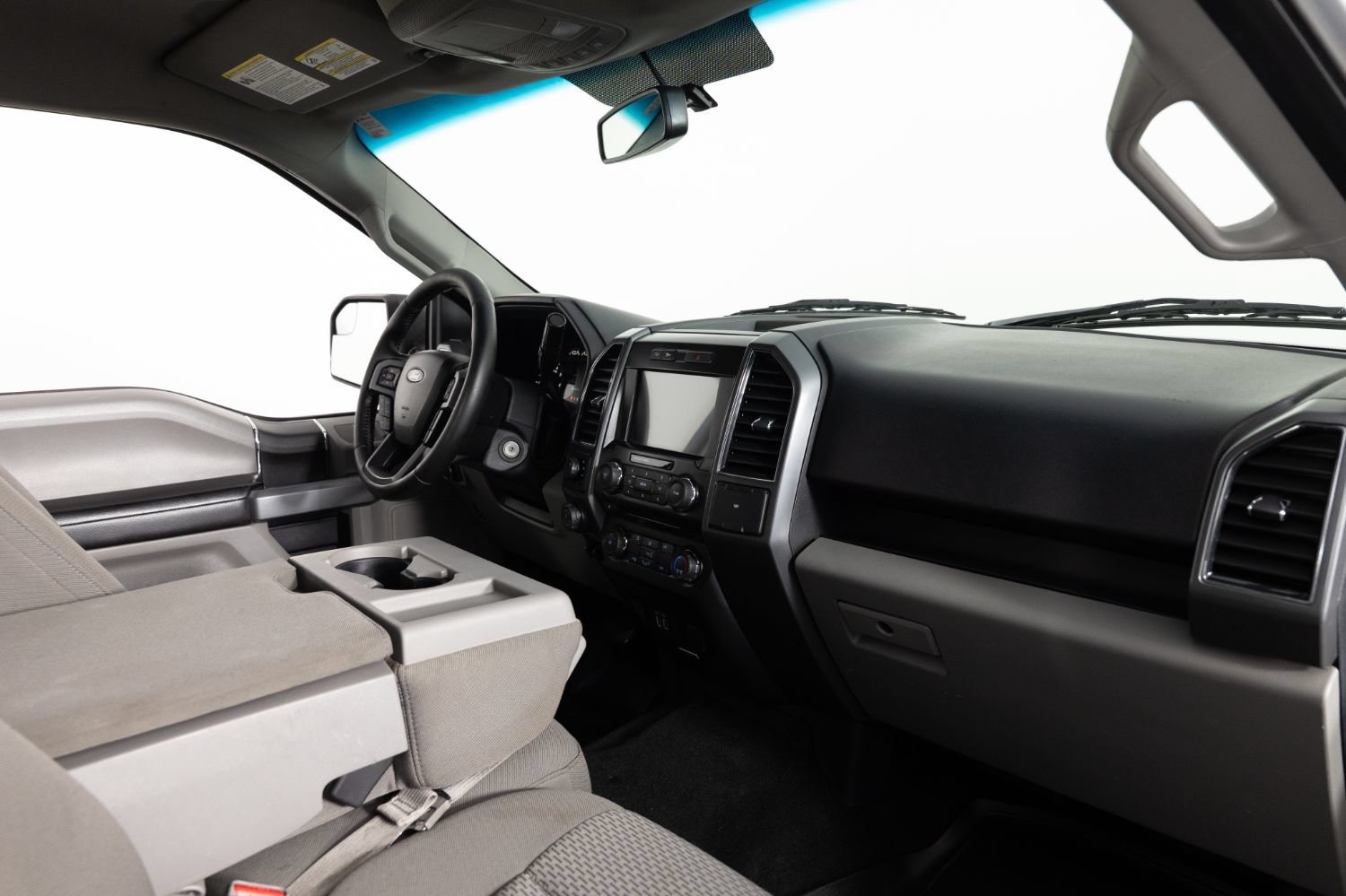 Used 2017 Ford F150 XLT w/ Equipment Group 301A Mid AWD/4WD image 24