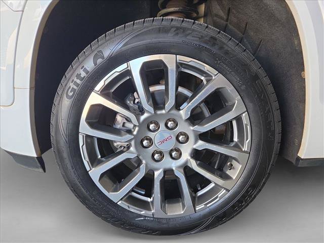 Used 2023 GMC Acadia Denali FWD image 24
