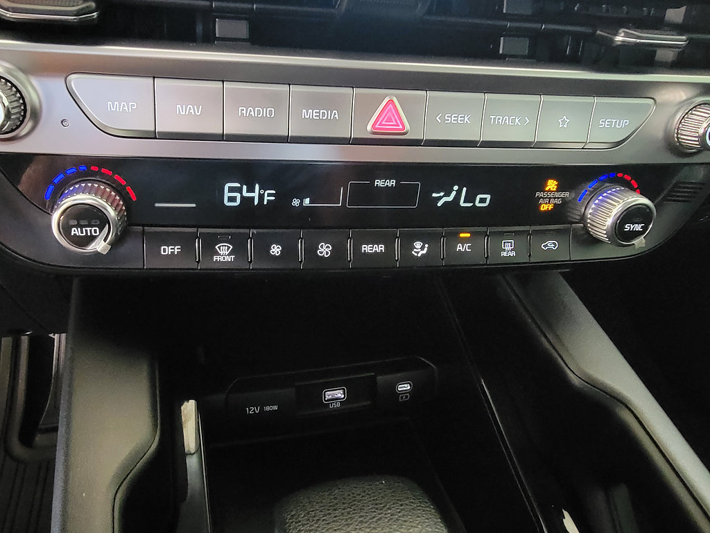 Used 2025 Kia Telluride LX FWD image 15