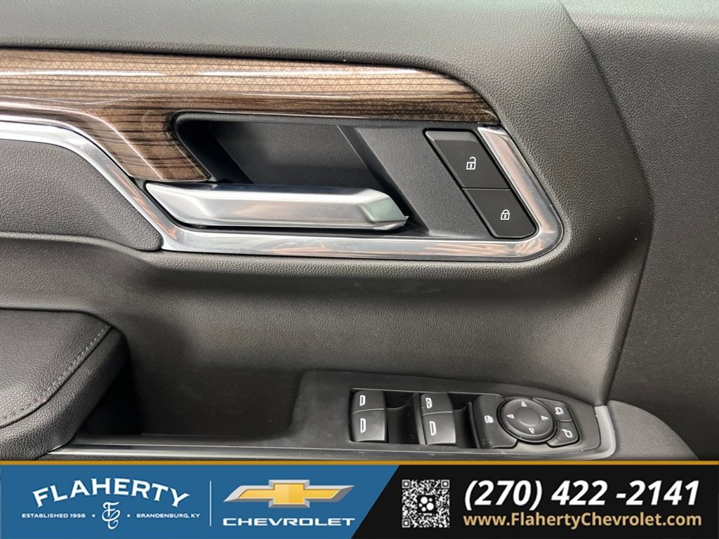 Used 2026 Chevrolet Silverado 1500 LT Trail Boss w/ Safety Package AWD/4WD image 23