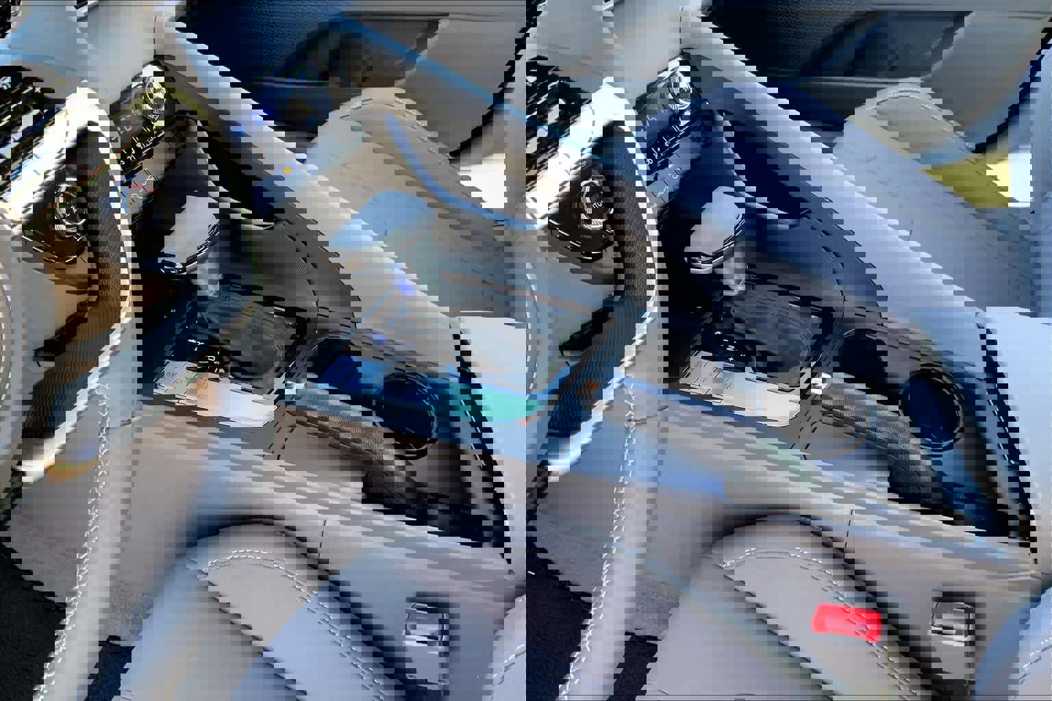 Used 2025 Hyundai Elantra Sport image 17