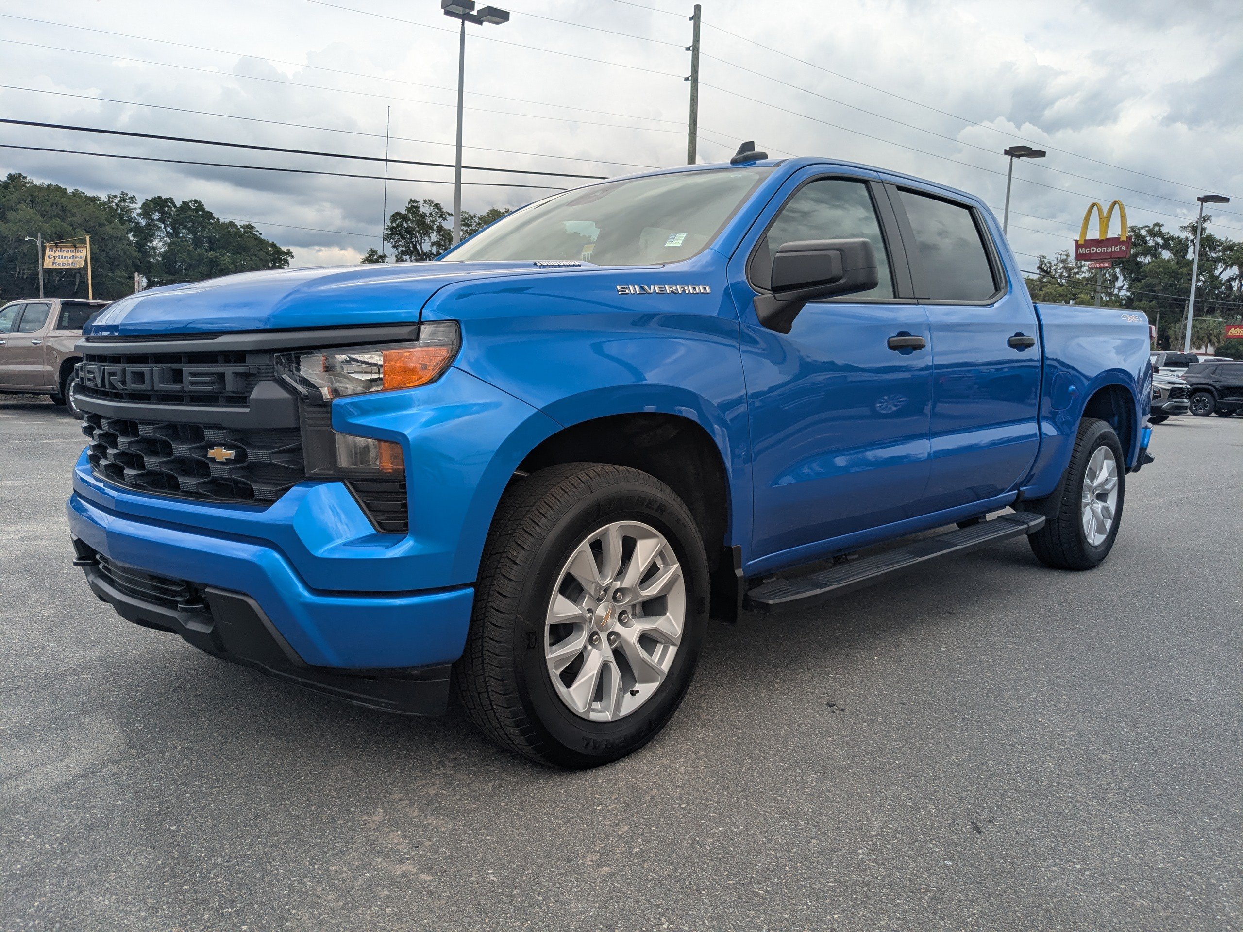 New 2026 Chevrolet Silverado 1500 Custom AWD/4WD image 8