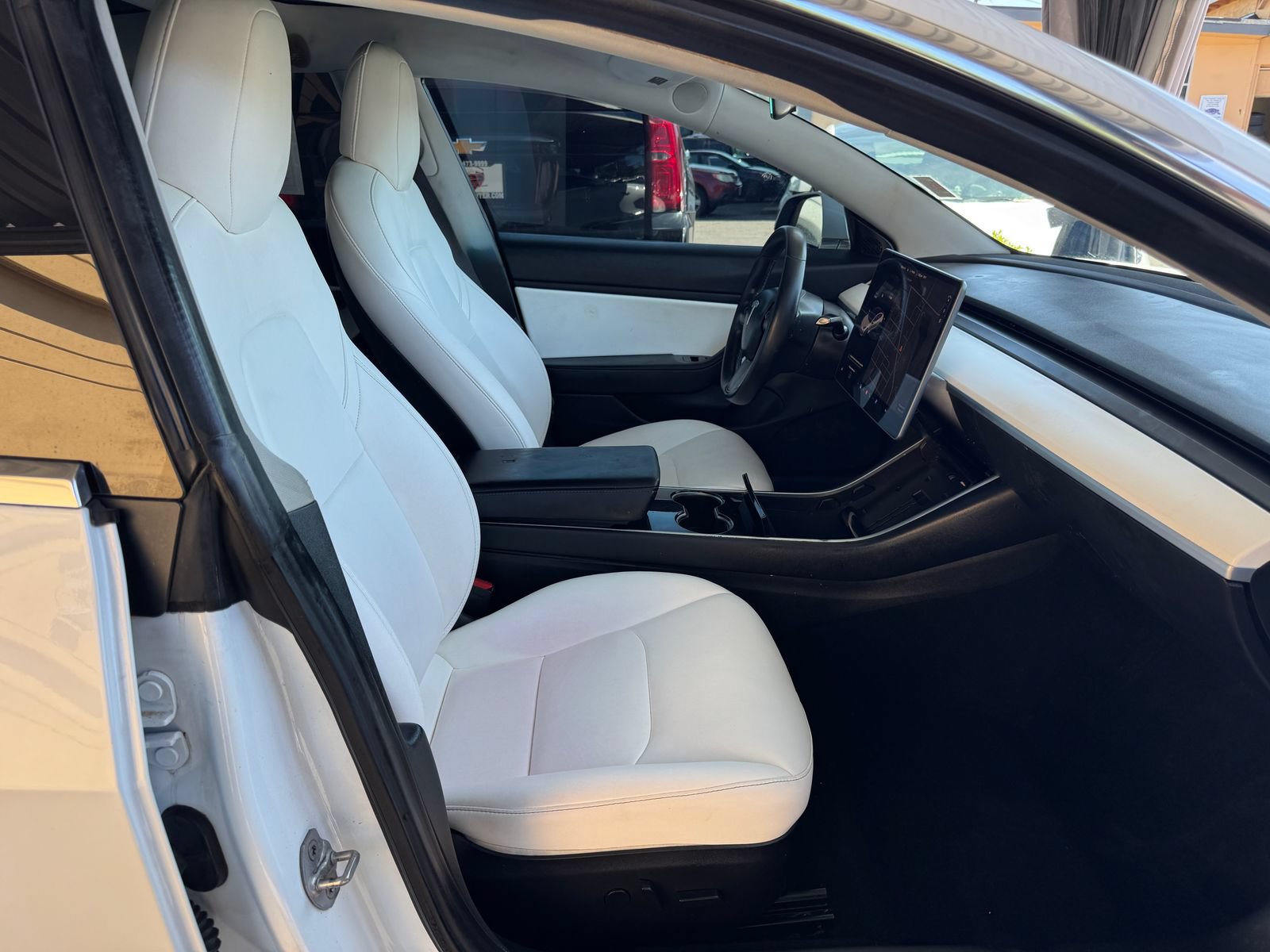 Used 2018 Tesla Model 3 Long Range AWD/4WD image 18