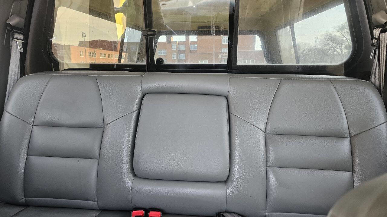 Used 2003 Ford F250 Lariat image 14