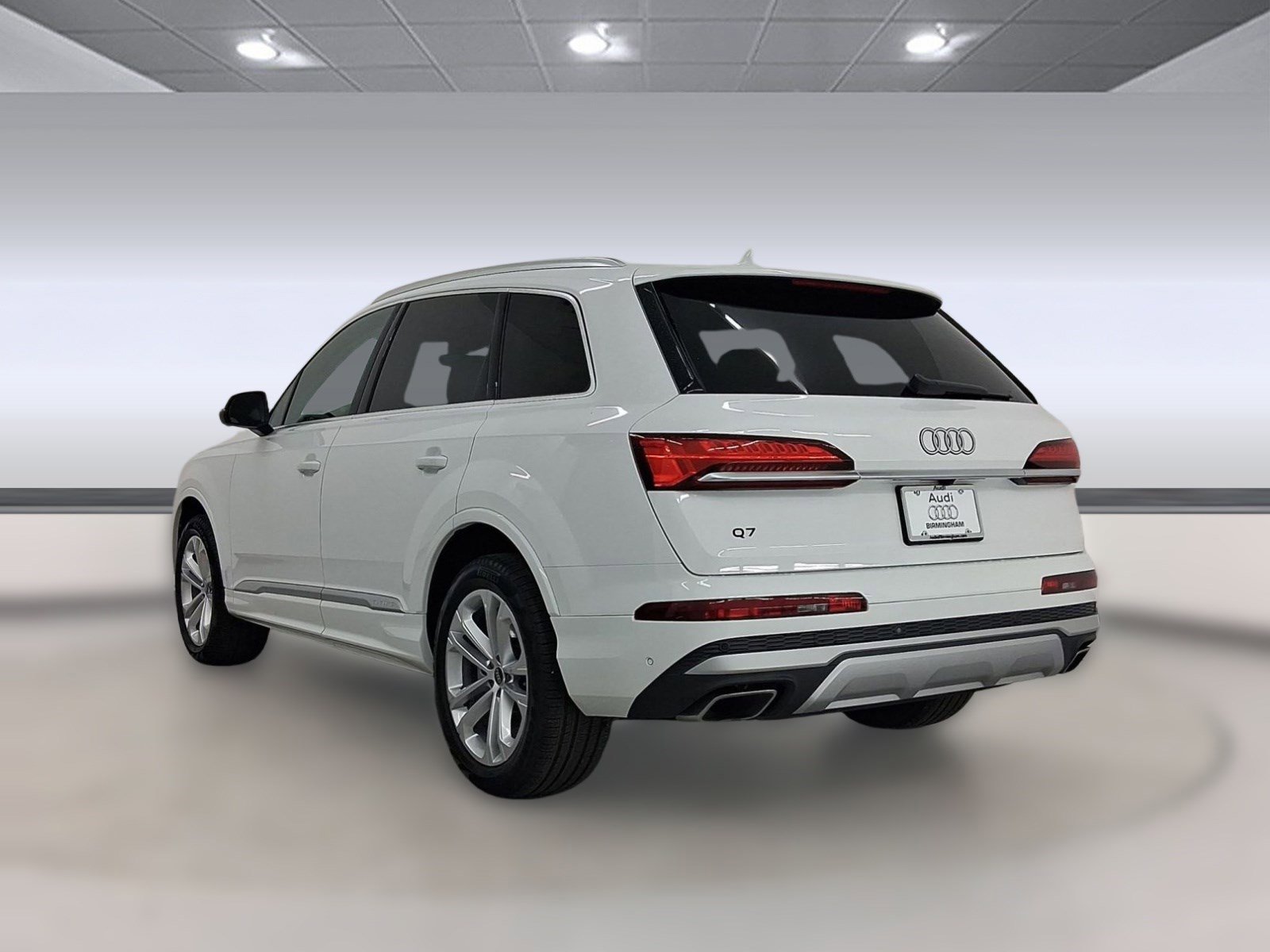 Certified 2025 Audi Q7 Premium Plus w/ Premium Plus Package image 3