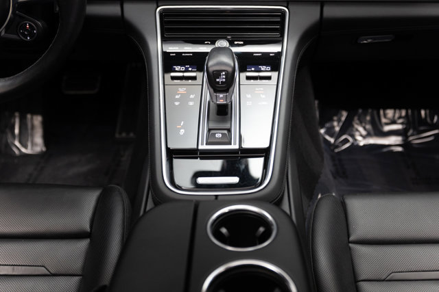 Used 2020 Porsche Panamera GTS w/ Premium Package Plus image 9