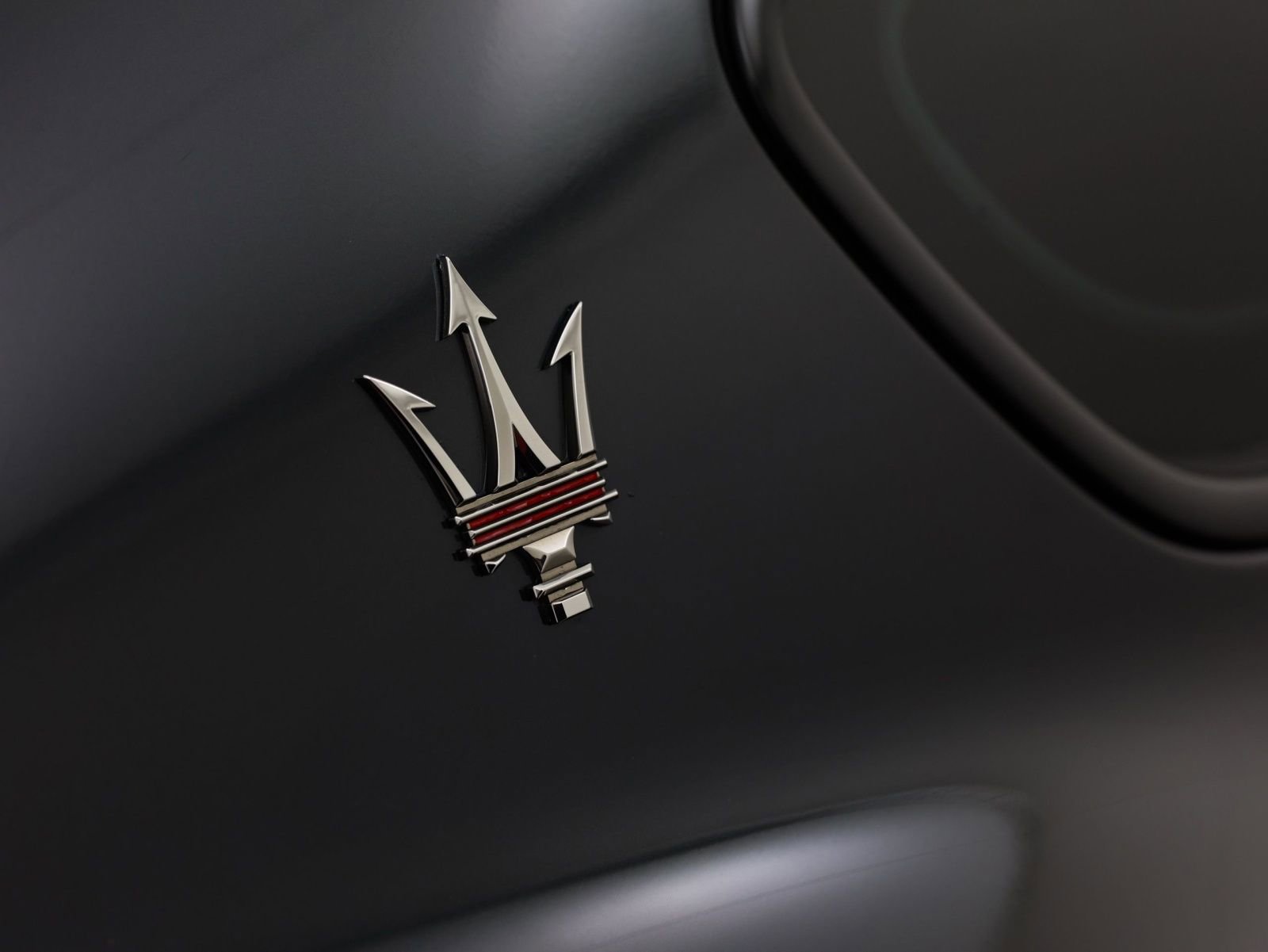 Used 2024 Maserati GranTurismo Trofeo AWD/4WD image 12