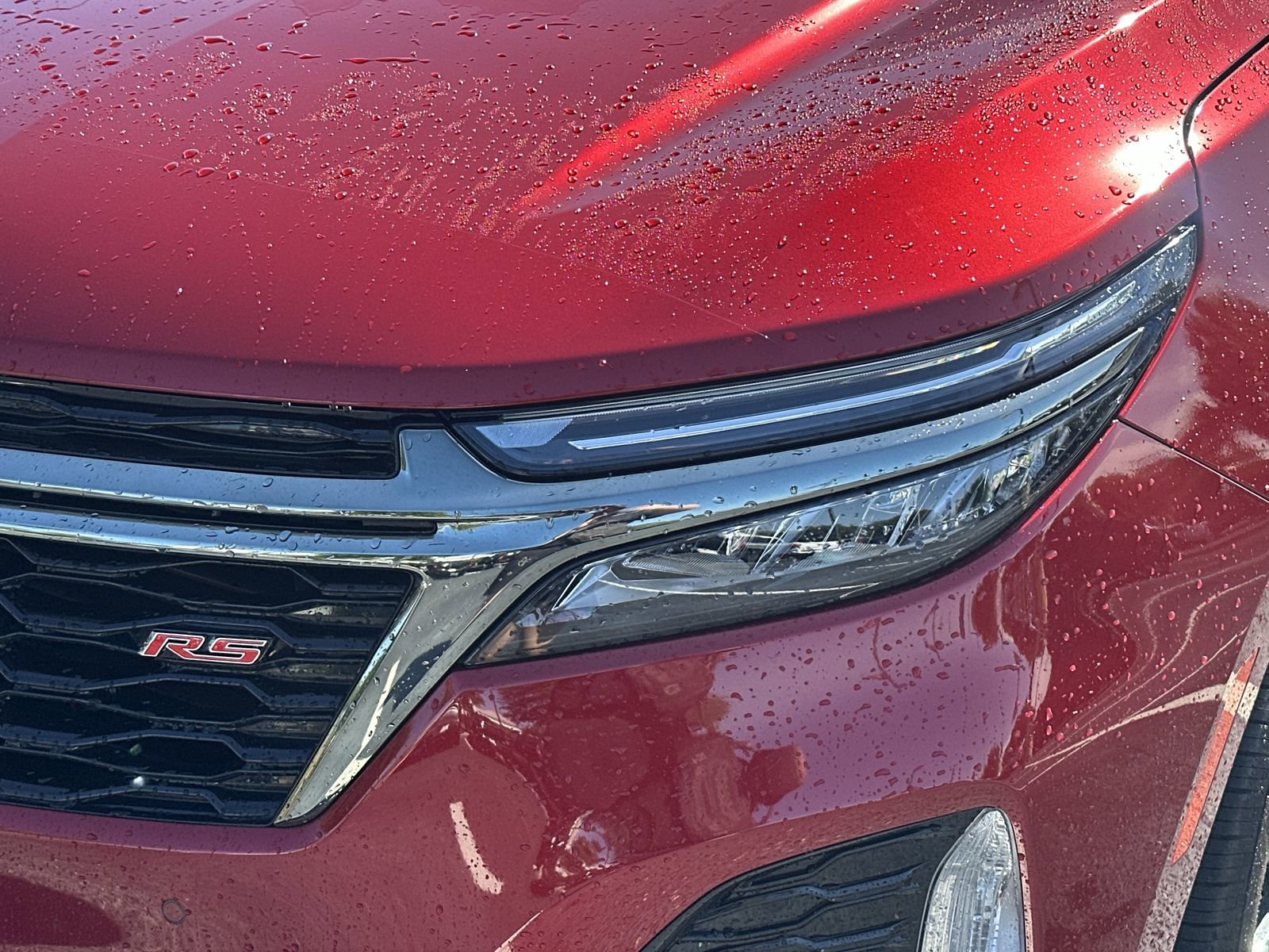 Used 2022 Chevrolet Equinox RS w/ RS Leather Package FWD image 11
