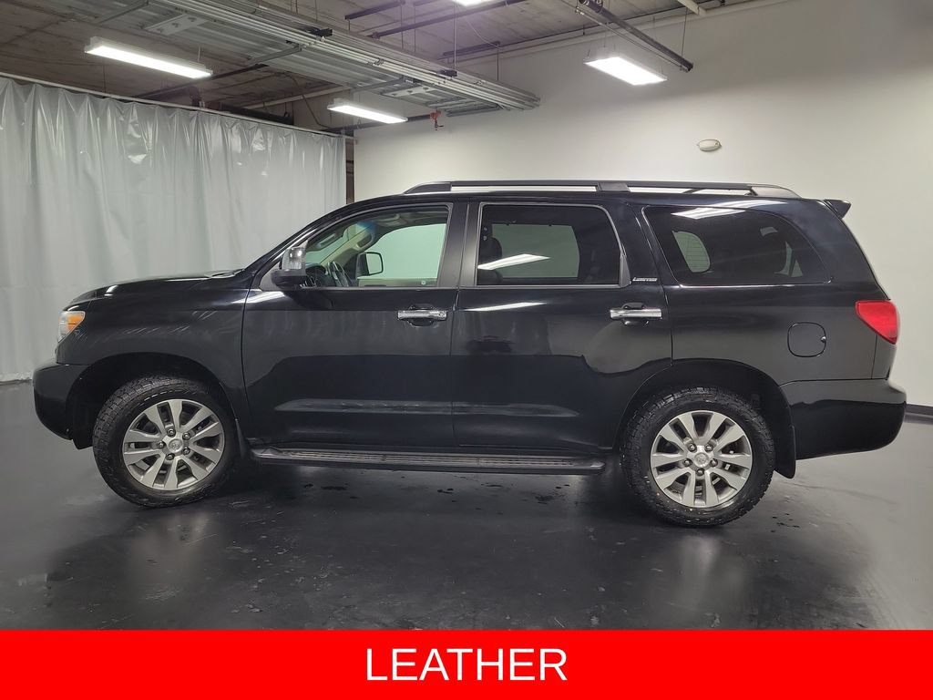 Used 2016 Toyota Sequoia Limited w/ Safety & Convenience Package AWD/4WD image 5