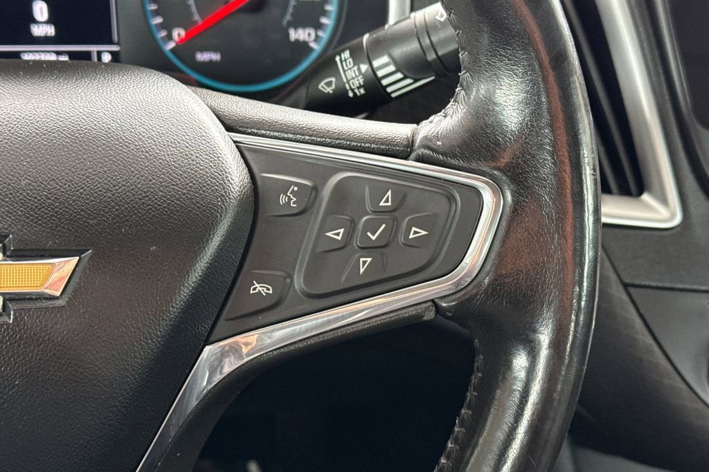 Used 2020 Chevrolet Malibu RS FWD image 34