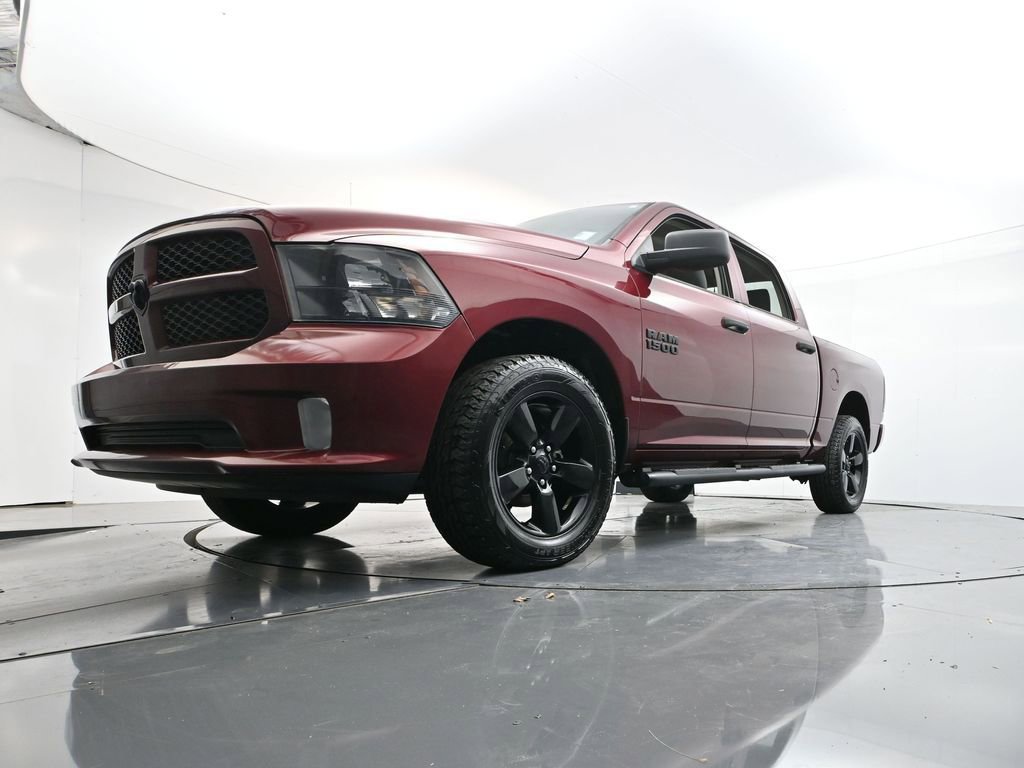Used 2018 RAM 1500 Express w/ Express Value Package AWD/4WD image 29