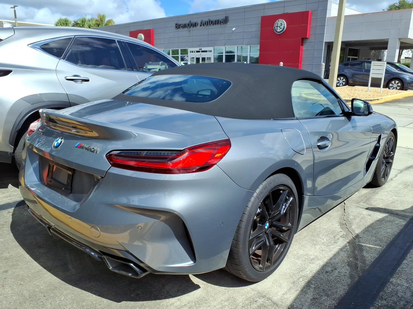 Used 2024 BMW Z4 M40i w/ Premium Package RWD image 9