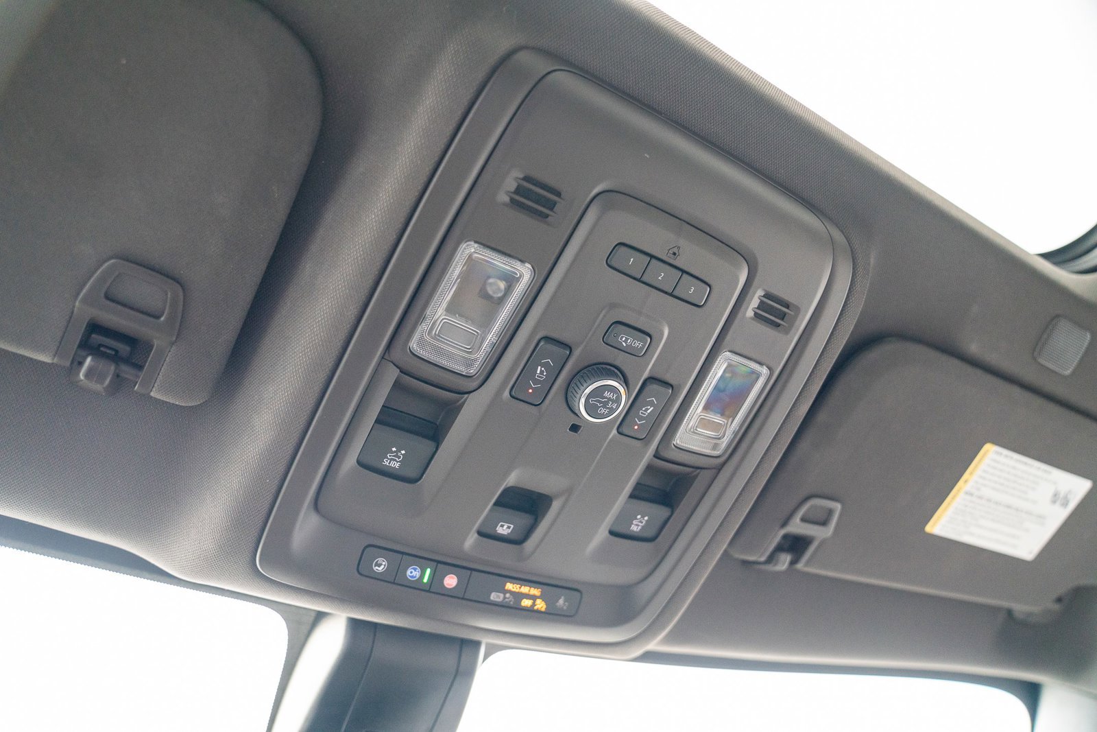 Used 2021 Chevrolet Tahoe Z71 w/ Z71 Off-Road Package image 21