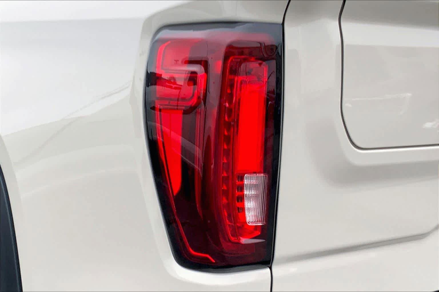 Used 2026 GMC Sierra 1500 AT4X AWD/4WD image 27