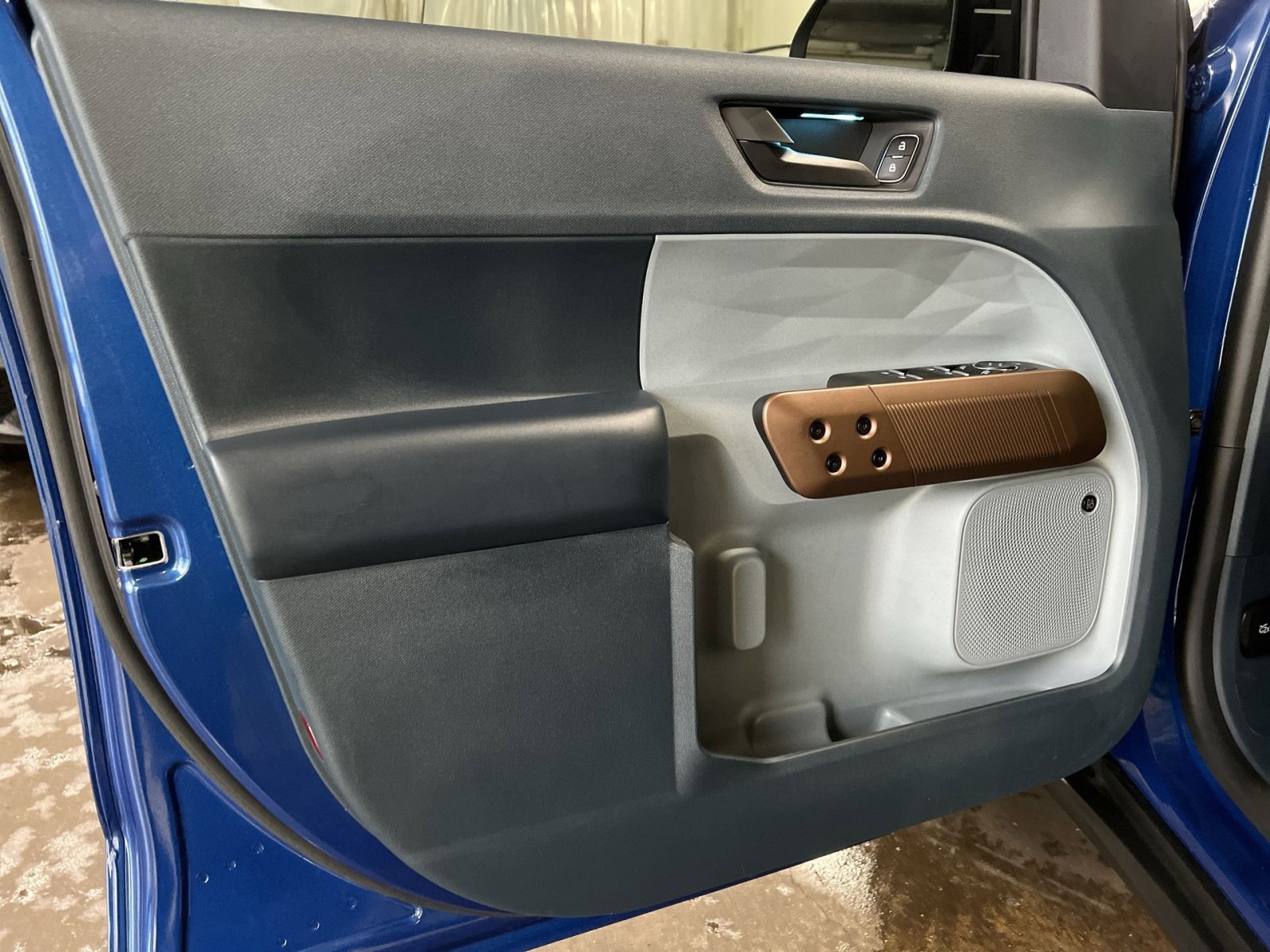 Used 2023 Ford Maverick Lariat w/ Lariat Luxury Package image 14