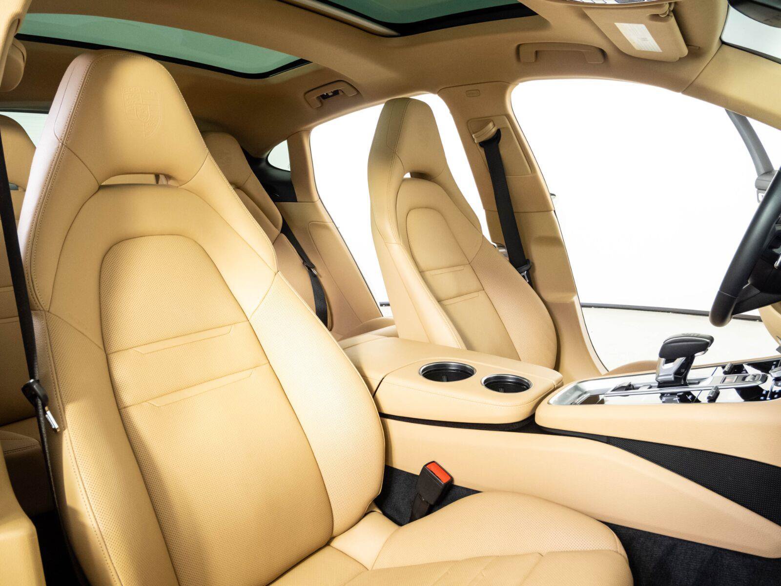 Used 2023 Porsche Panamera Platinum Edition RWD image 23