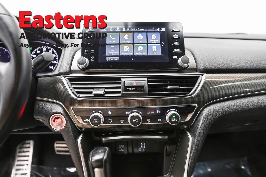 Used 2018 Honda Accord Sport image 11