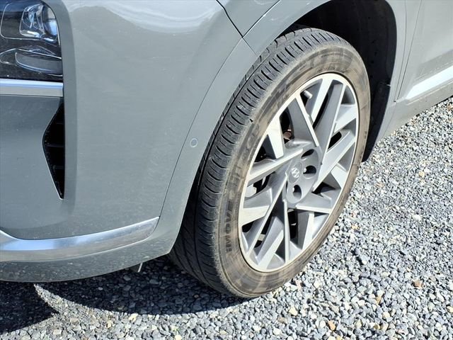 Used 2022 Hyundai Santa Fe Calligraphy w/ Cargo Package AWD/4WD image 6
