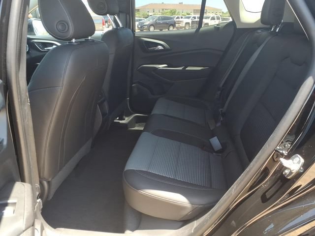 Used 2026 Chevrolet Trax LT FWD image 12