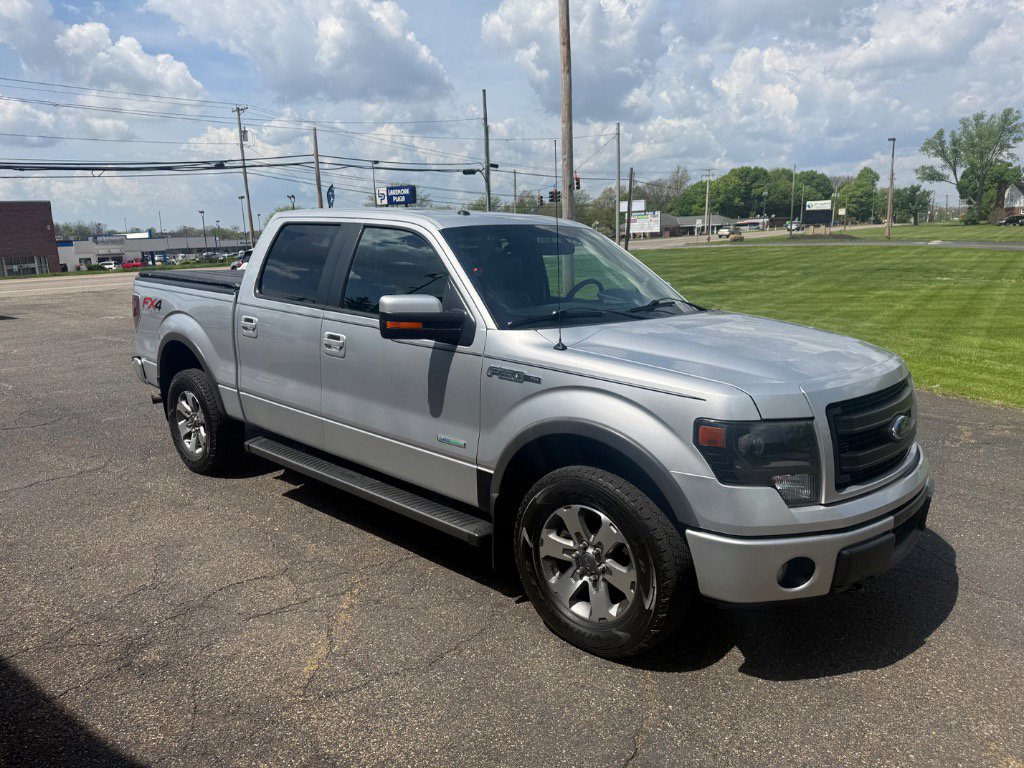Used 2014 Ford F150 FX4 w/ Equipment Group 402A Luxury AWD/4WD image 8