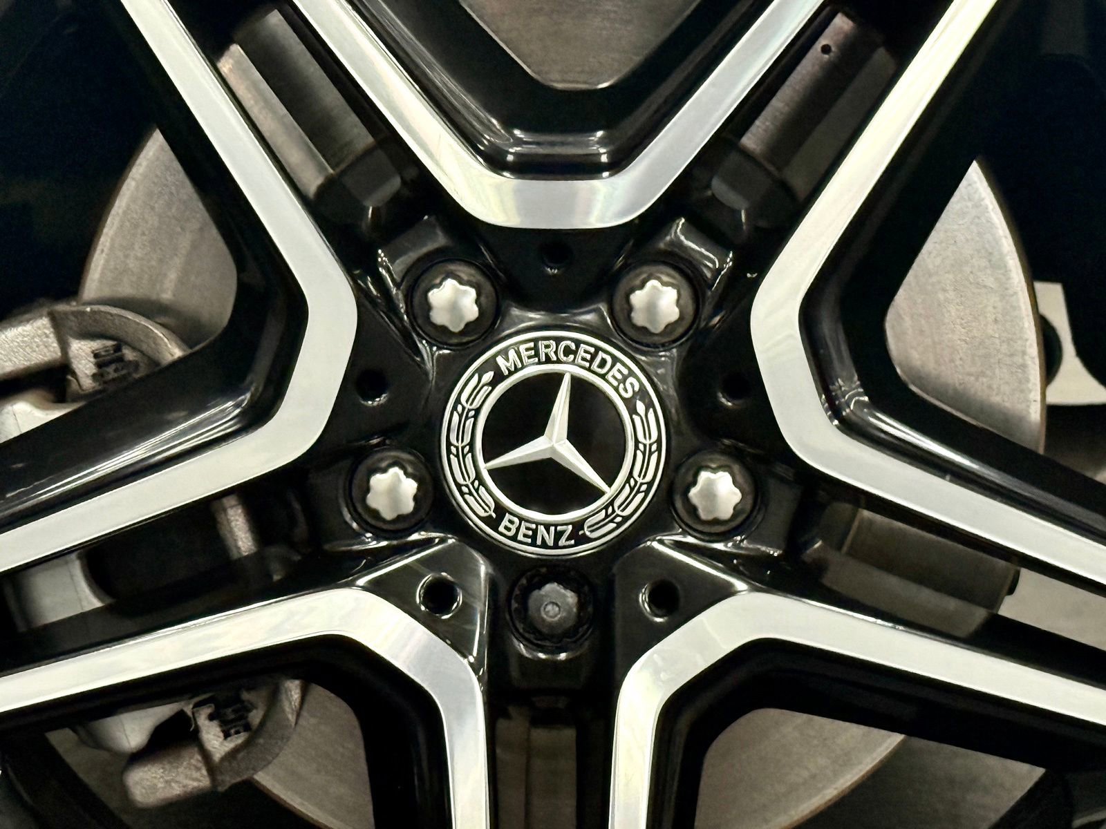 Used 2025 Mercedes-Benz GLE 450 4MATIC image 18