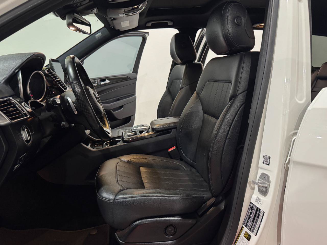 Used 2018 Mercedes-Benz GLS 450 4MATIC image 11